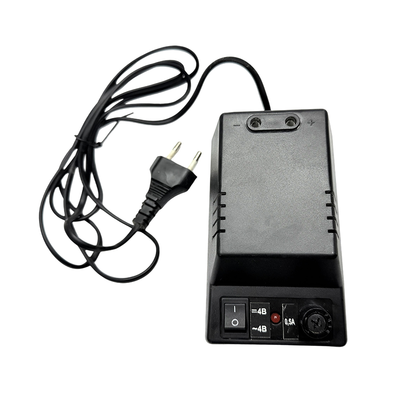 Anahtarlamalı güç kaynağı 4,5v / laboratuvar ekipmanı / okul laboratuvarı ekipmanı